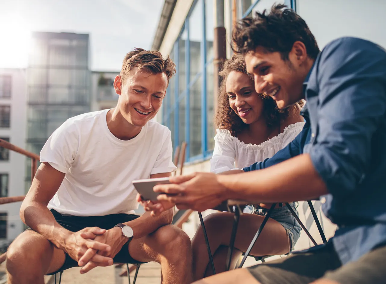 friends outside balcony